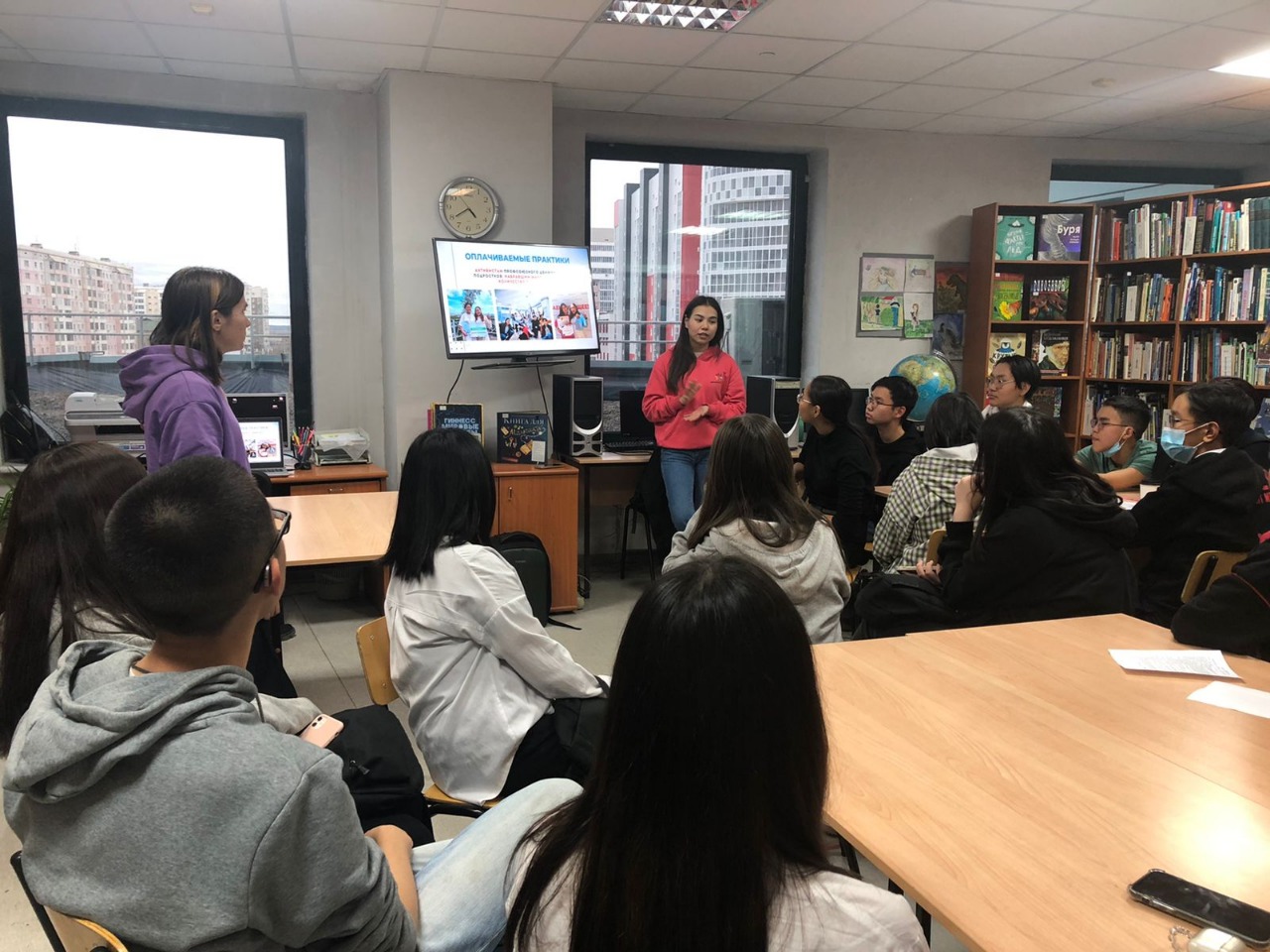 Старшеклассникам рассказали о возможностях проектного мышления 