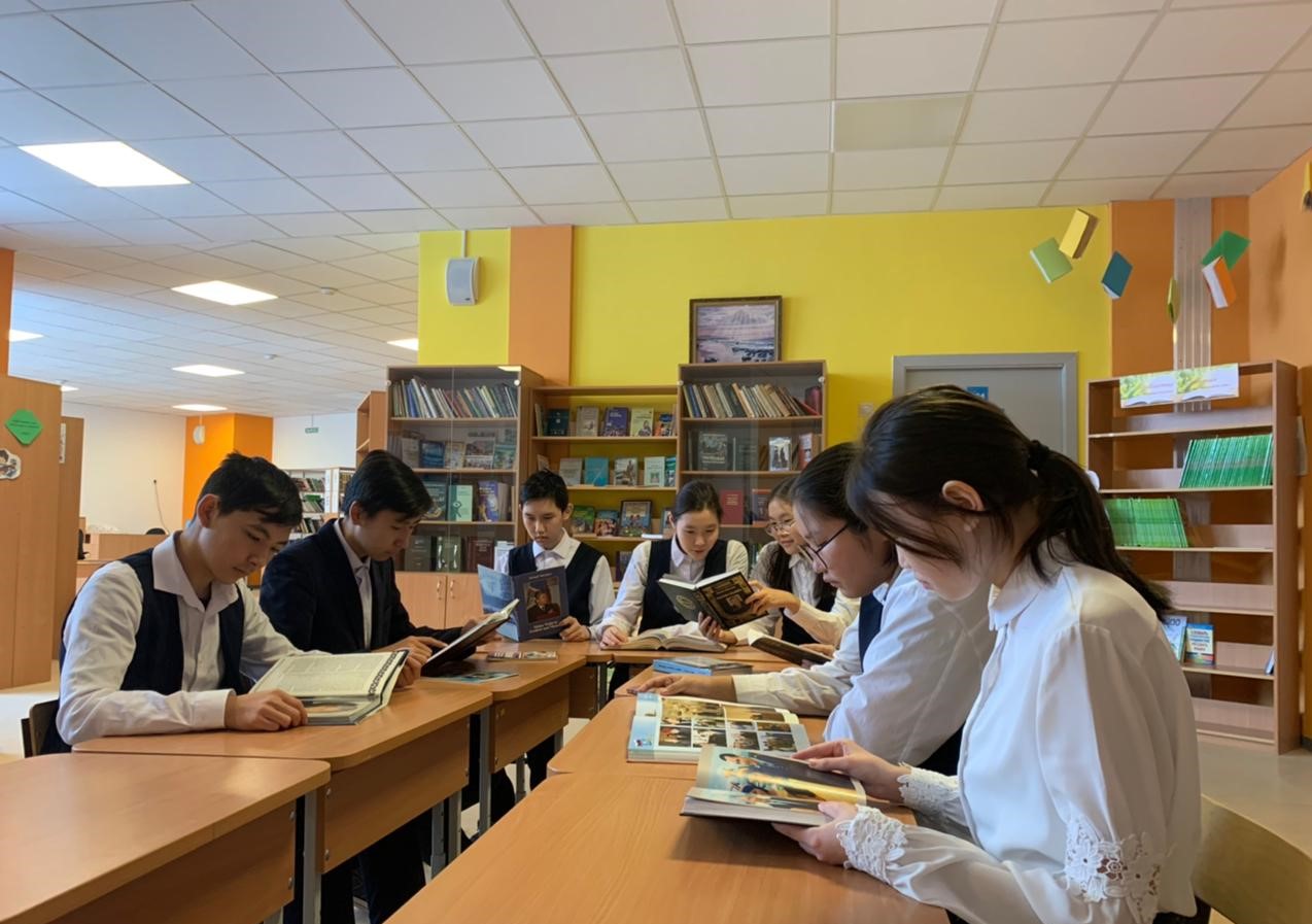 Михаил Николаев – пример для подражания молодого поколения