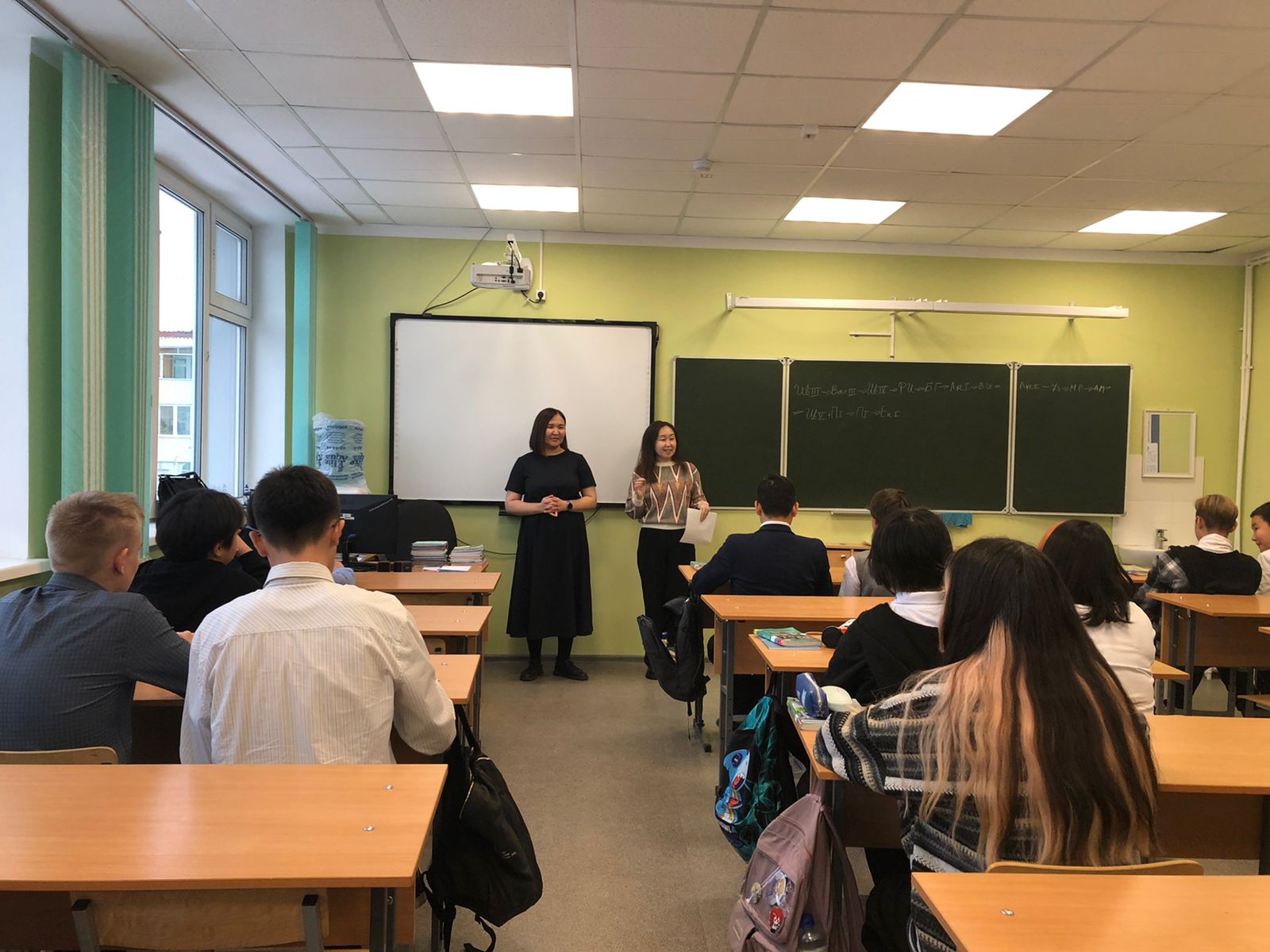 Детская точка кипения и Конгресс-центр Якутия организовали совместное мероприятие для школьников