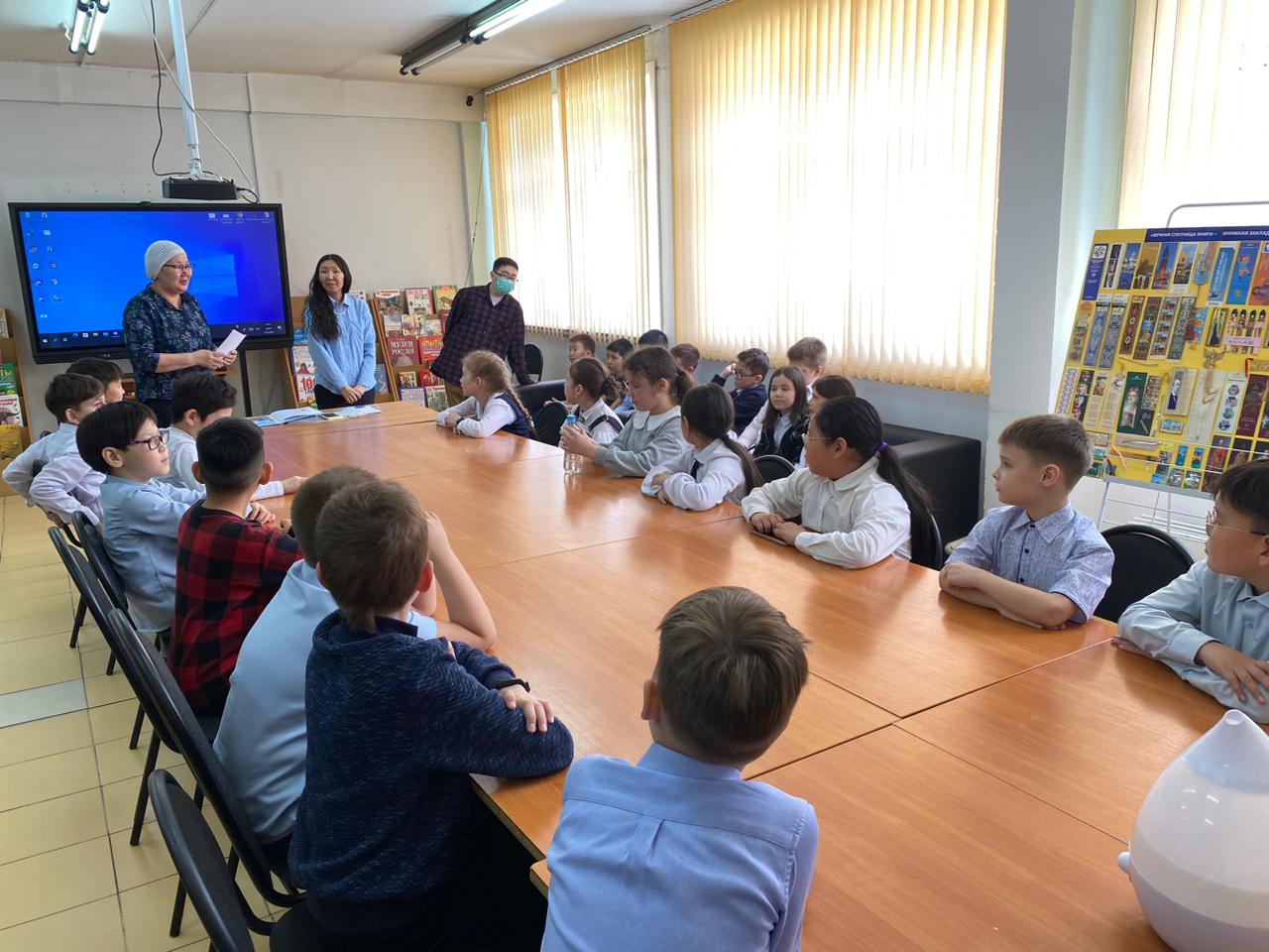 В преддверии Дня Республики Саха (Якутия) «Детская точка кипения» провела инфоурок