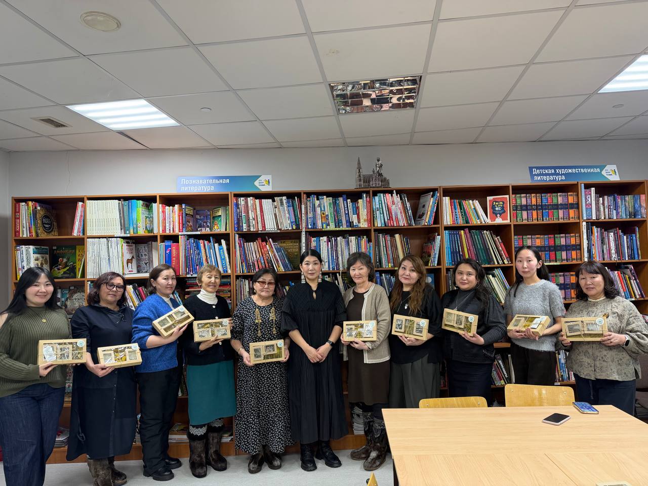 Оҕо арыллар, ааҕар киинин ааҕааччылара Василина Баланова алгыстаах чүмэчитин маастар-кылааһыгар кэлэн ыраастанан бардылар