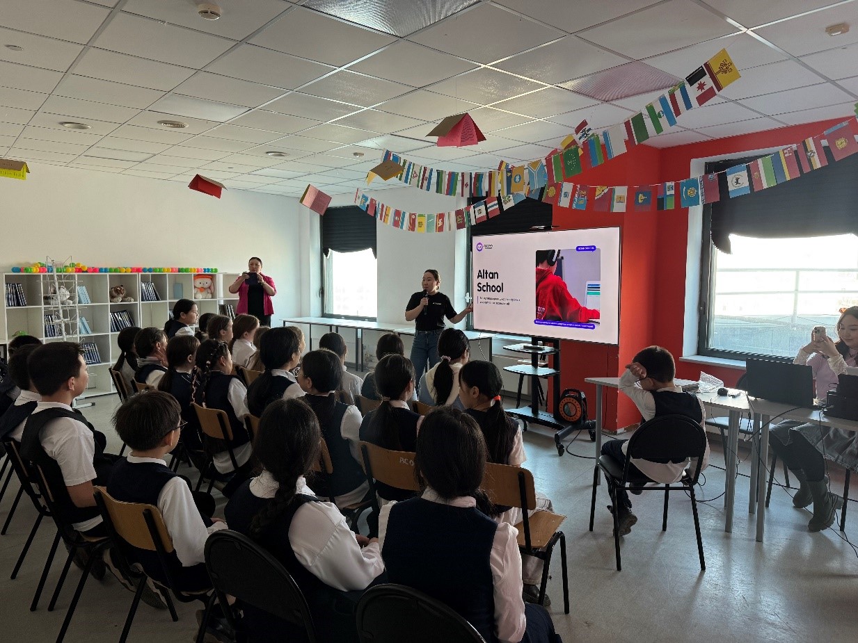 Профессии в IT: познавательная встреча для школьников