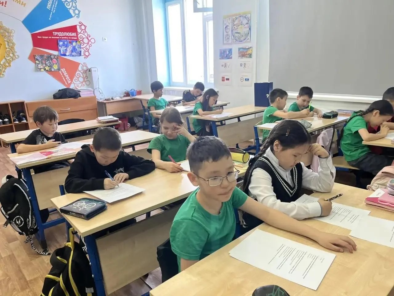 Подведены итоги муниципального этапа олимпиады «Символы Якутии. Я — патриот»